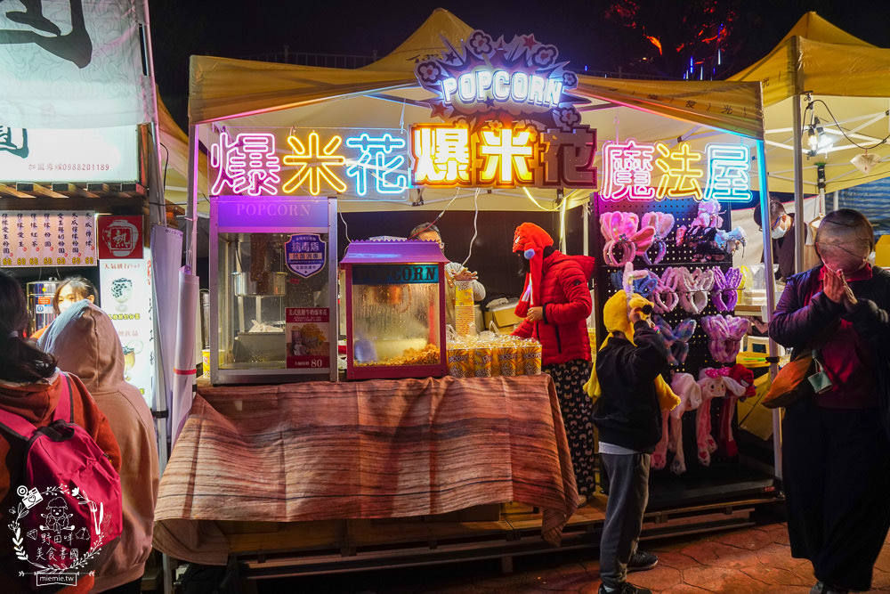 佛光山元宵節燦爛花燈+500架無人機燈光秀+絢麗煙火繽紛耀眼超好拍！佛光山美食景點推薦!