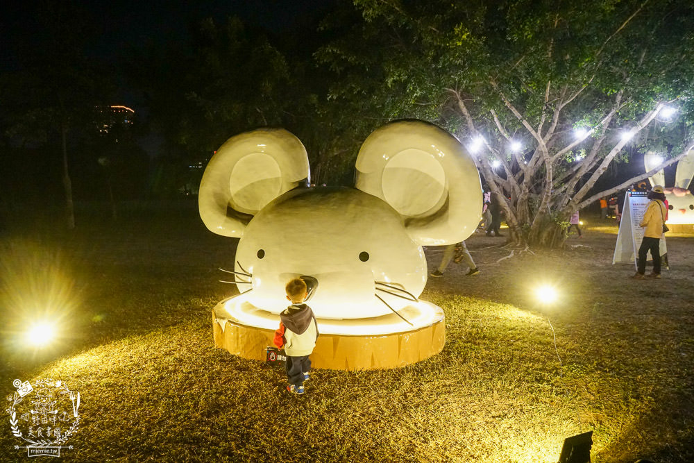 2023高雄蓮池潭燈會攻略!尋找超可愛的ㄇㄚˊ幾兔+OPEN家族拍照!高雄燈會交通|高雄燈會 - 第19張圖 2023高雄蓮池潭燈會攻略!尋找超可愛的ㄇㄚˊ幾兔+OPEN家族拍照!高雄燈會交通|高雄燈會