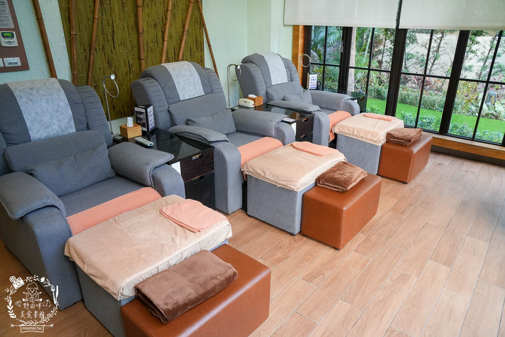 高雄河堤商圈美食餐廳與特色店家推薦!桔田村早午餐+綠之屋複合式餐館+有時喝茶鍋煮奶茶+左腳右腳按摩+江夏傳統整復推拿