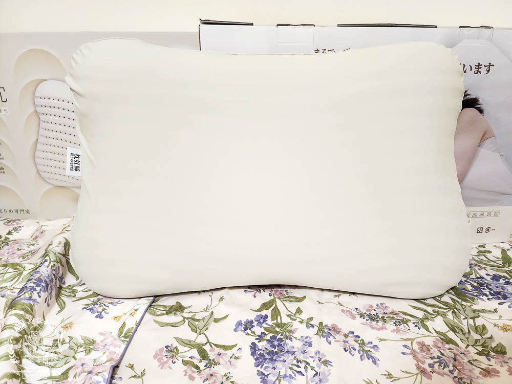 天然乳膠枕頭推薦[枕好睡元氣蛋白枕]日本最新研發技術的立體線型透氣孔排濕不悶熱|泰國高純度天然乳膠抑菌防螨