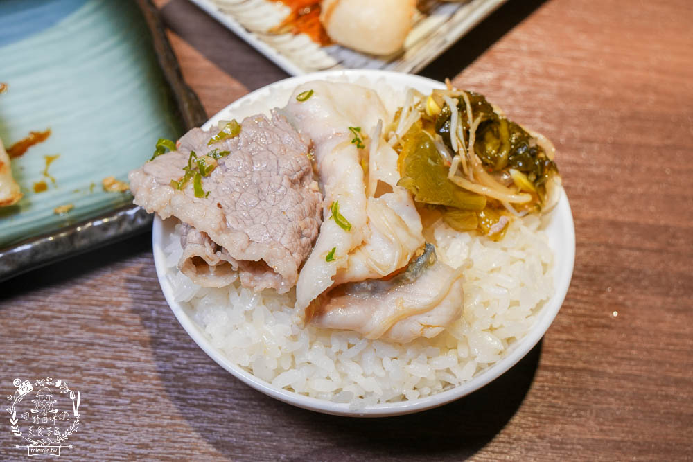 溜溜酸菜魚專賣店富民旗艦店|營業至23:30的左營宵夜新選擇且全日營業的高雄人氣酸菜魚！