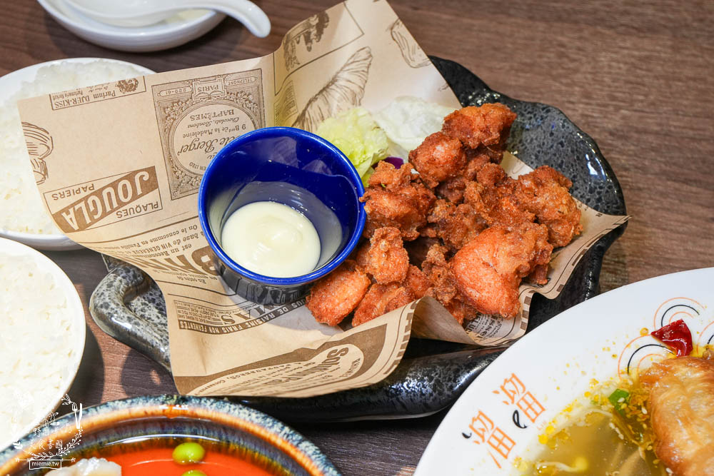 溜溜酸菜魚專賣店富民旗艦店|營業至23:30的左營宵夜新選擇且全日營業的高雄人氣酸菜魚！