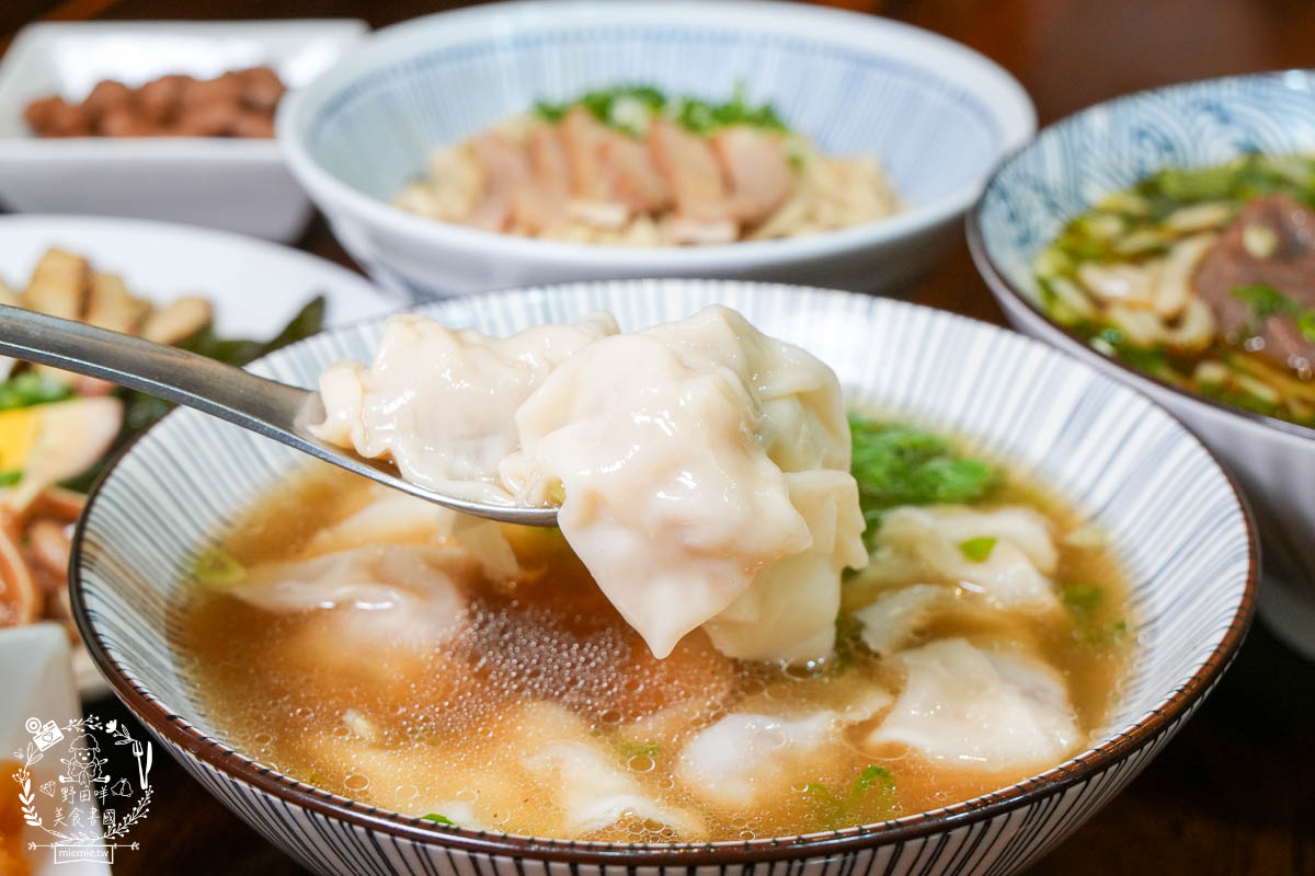 燕巢風味外省麵|每逢假日必客滿的燕巢麵店!古香古色的舒適裝潢成為遊客的燕巢必吃美食!