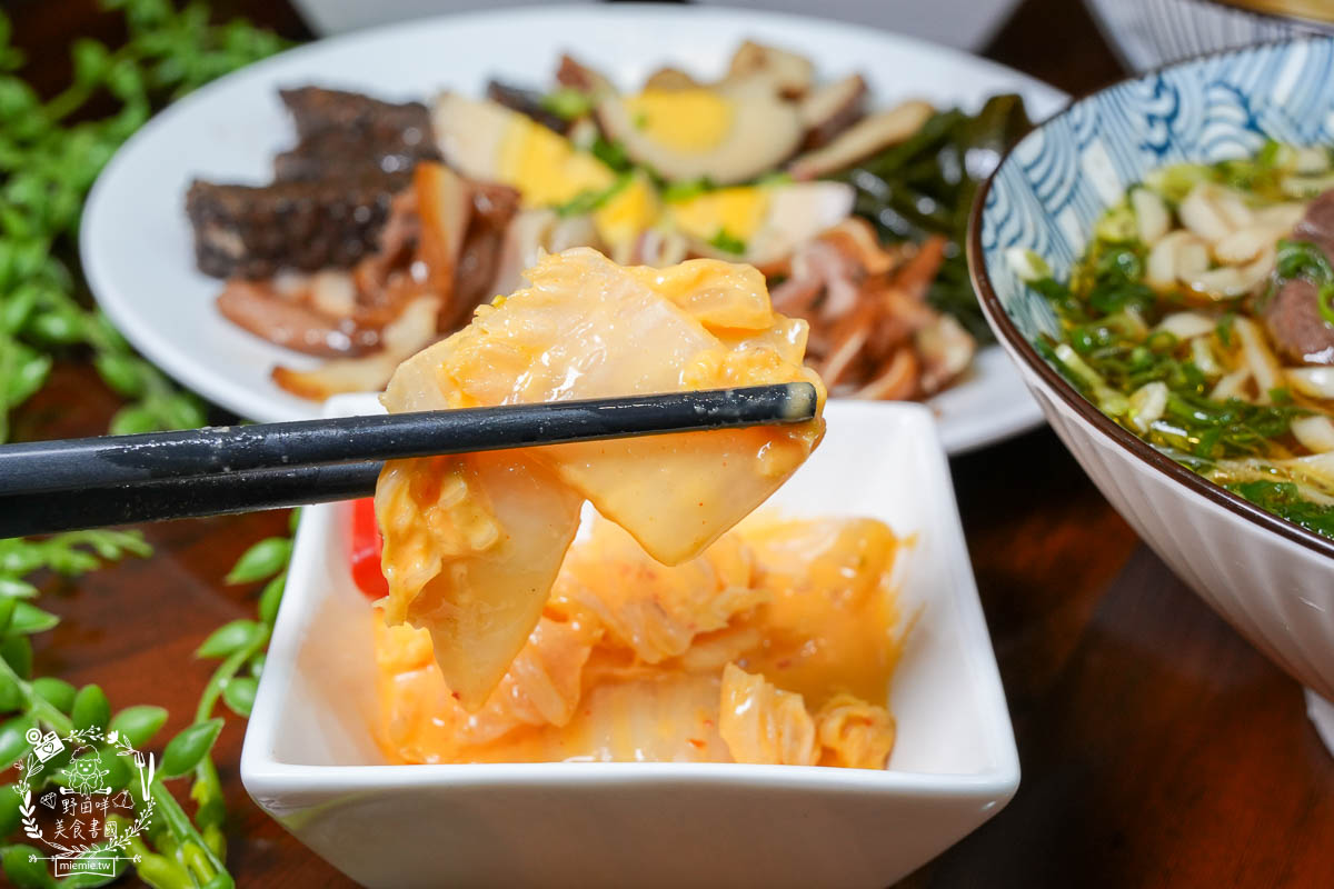 燕巢風味外省麵|每逢假日必客滿的燕巢麵店!古香古色的舒適裝潢成為遊客的燕巢必吃美食!