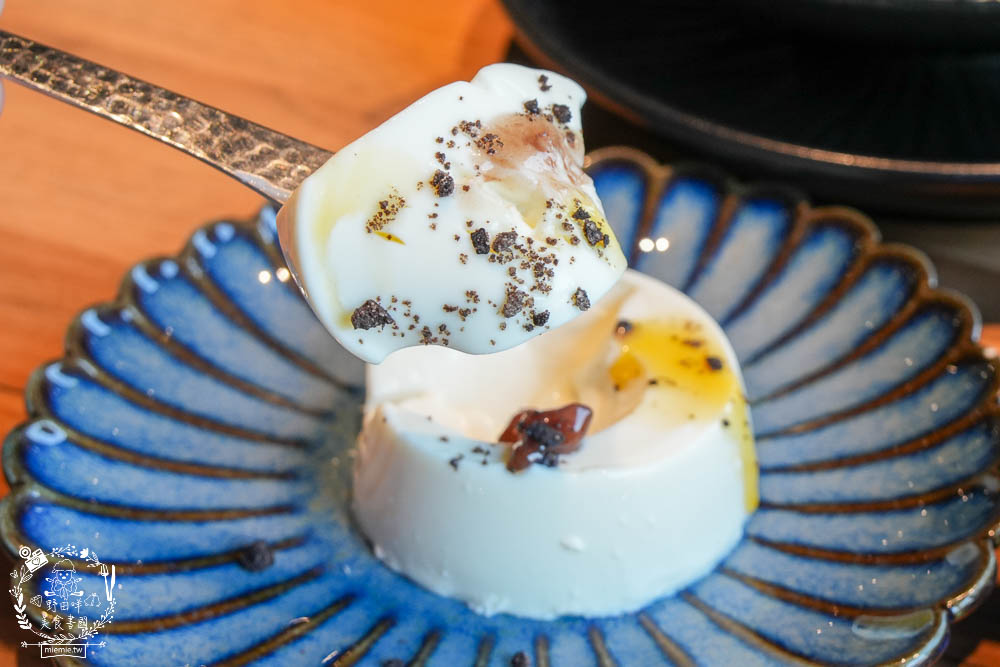 鳥松燒肉推薦[燒肉無双]文山特區超人氣景觀燒肉餐廳!開胃冰沙居然可以無限暢飲的高雄燒肉?