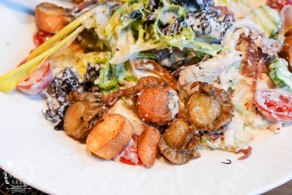 鳥松燒肉推薦[燒肉無双]文山特區超人氣景觀燒肉餐廳!開胃冰沙居然可以無限暢飲的高雄燒肉?