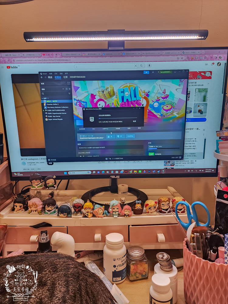 BenQ ScreenBar螢幕智能掛燈|榮獲 iF 國際大獎!獨家非對稱光型有效避免螢幕反光!無藍光危害獲得歐盟雙認證!