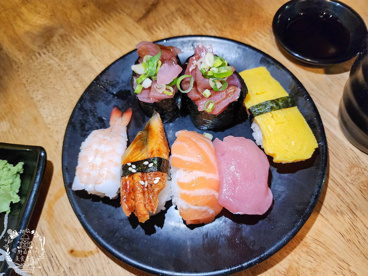 二丁前日本料理手作壽司|鳳山CP值超高的生魚片丼飯!鮭魚親子丼份量很多只要200元?!