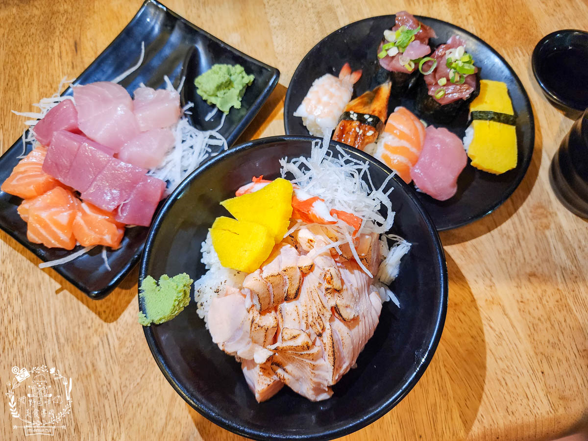 二丁前日本料理手作壽司|鳳山CP值超高的生魚片丼飯!鮭魚親子丼份量很多只要200元?!