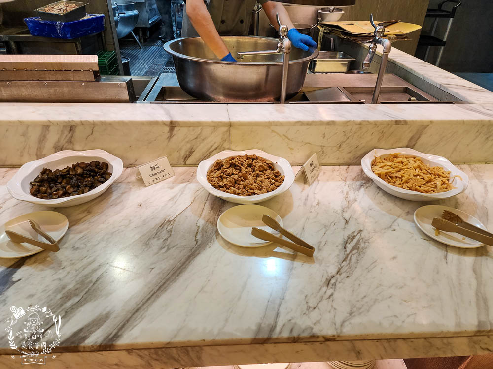 卡娜赫拉彩繪高鐵列車體驗!買高鐵假期送免費住宿?超好玩的Xpark有企鵝水母跟海豹可以玩整天!