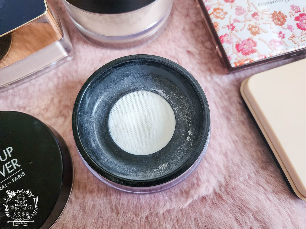 專櫃蜜粉評比推薦!dcard上超多女生推薦的蜜粉!超控油持妝蜜粉推薦!蘭蔻|muf|雅詩蘭黛|nars