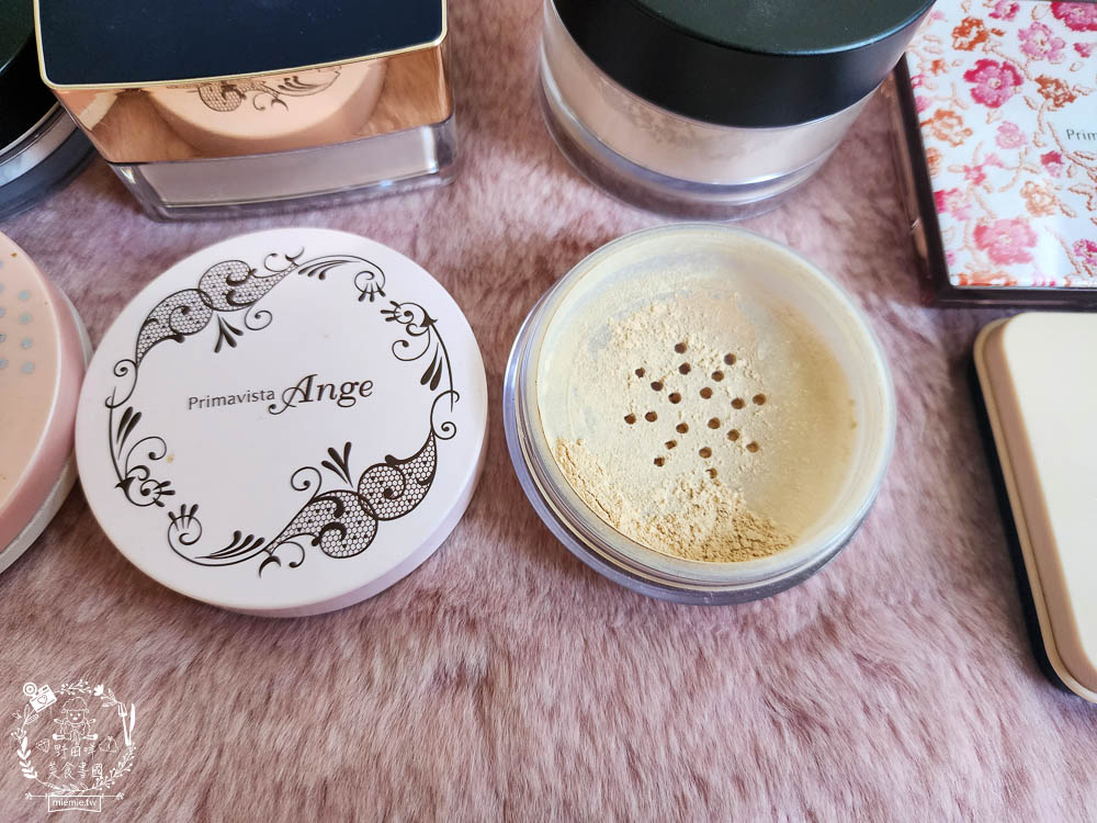 專櫃蜜粉評比推薦!dcard上超多女生推薦的蜜粉!超控油持妝蜜粉推薦!蘭蔻|muf|雅詩蘭黛|nars