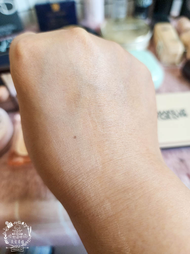 專櫃蜜粉評比推薦!dcard上超多女生推薦的蜜粉!超控油持妝蜜粉推薦!蘭蔻|muf|雅詩蘭黛|nars