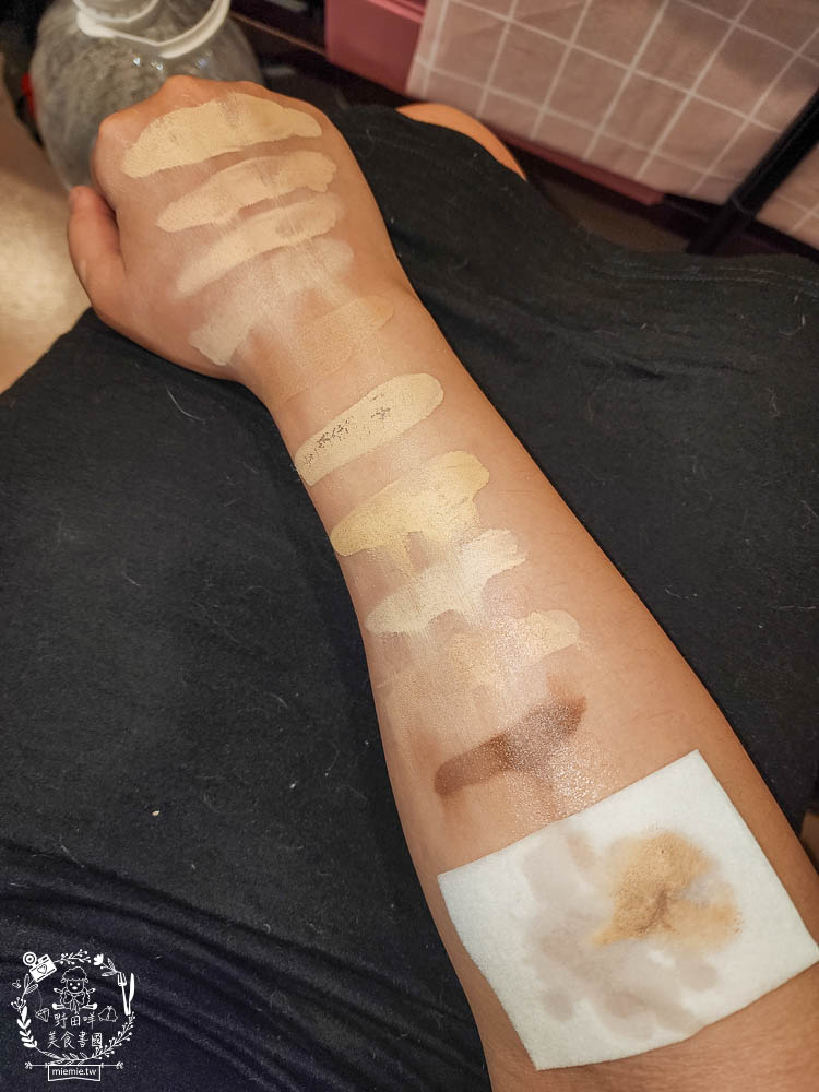 專櫃粉底液評比!油性肌膚超適合的控油持妝粉底液!炎炎夏日不脫妝的專櫃粉底液推薦!