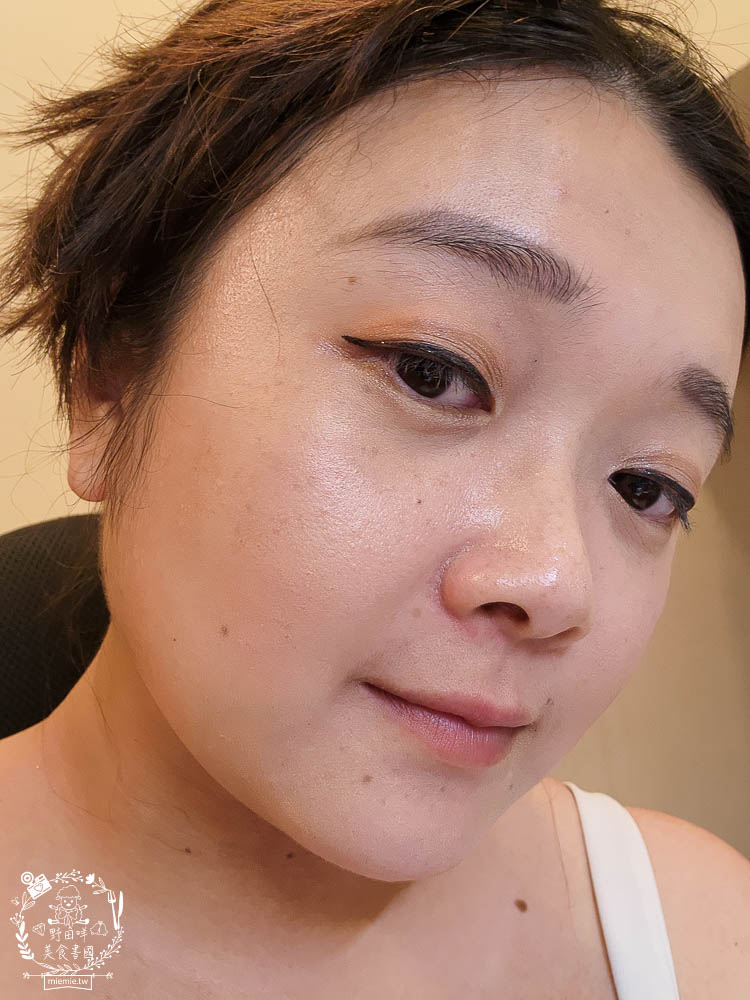 新版與舊版蘭蔻零粉感超持久粉底液評比!幫dcard網友解惑!蘭蔻粉底液同色號是否有差異？