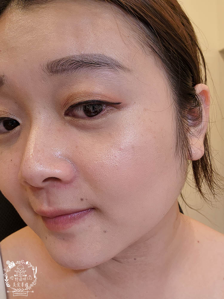 新版與舊版蘭蔻零粉感超持久粉底液評比!幫dcard網友解惑!蘭蔻粉底液同色號是否有差異？