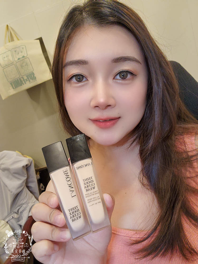 新版與舊版蘭蔻零粉感超持久粉底液評比!幫dcard網友解惑!蘭蔻粉底液同色號是否有差異？