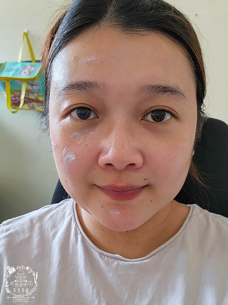 植村秀無極限底妝組推薦+無極限四色遮瑕盤開箱!!!超多dcard網友推薦的夏日持妝控油粉底液