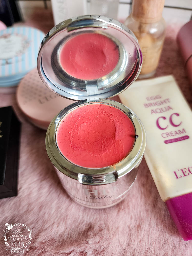 那些年我們追過的彩妝品~花娜小姐Miss Hana、1028、3CE、Etude House、BeautyMaker、LEGERE 蘭吉兒 - 第14張圖 那些年我們追過的彩妝品~花娜小姐Miss Hana、1028、3CE、Etude House、BeautyMaker、LEGERE 蘭吉兒