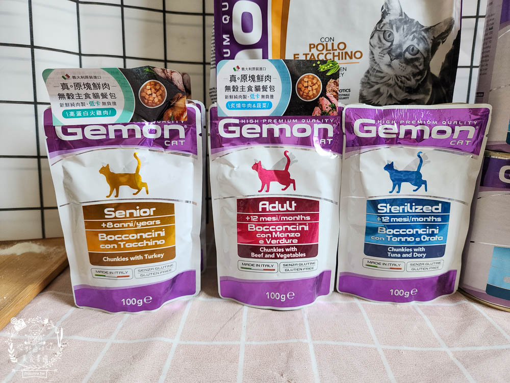 2024寵物糧推薦[品果國際義大利啟蒙寵糧低敏配方寵物飼料開箱]低塩低鎂含量有助保護腎臟功能健康!主食罐與餐包適口性很好!