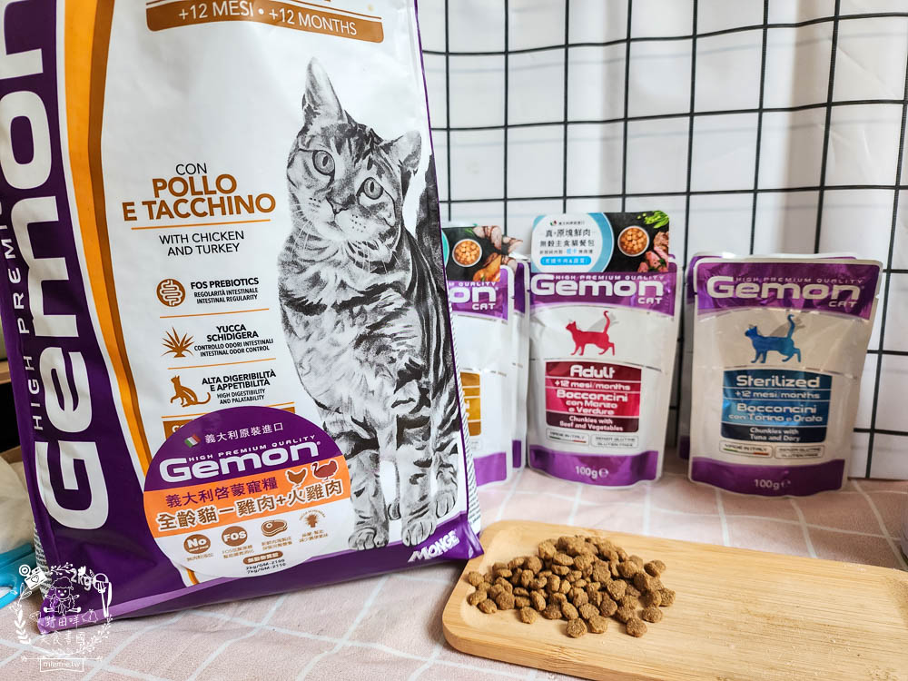 2024寵物糧推薦[品果國際義大利啟蒙寵糧低敏配方寵物飼料開箱]低塩低鎂含量有助保護腎臟功能健康!主食罐與餐包適口性很好!