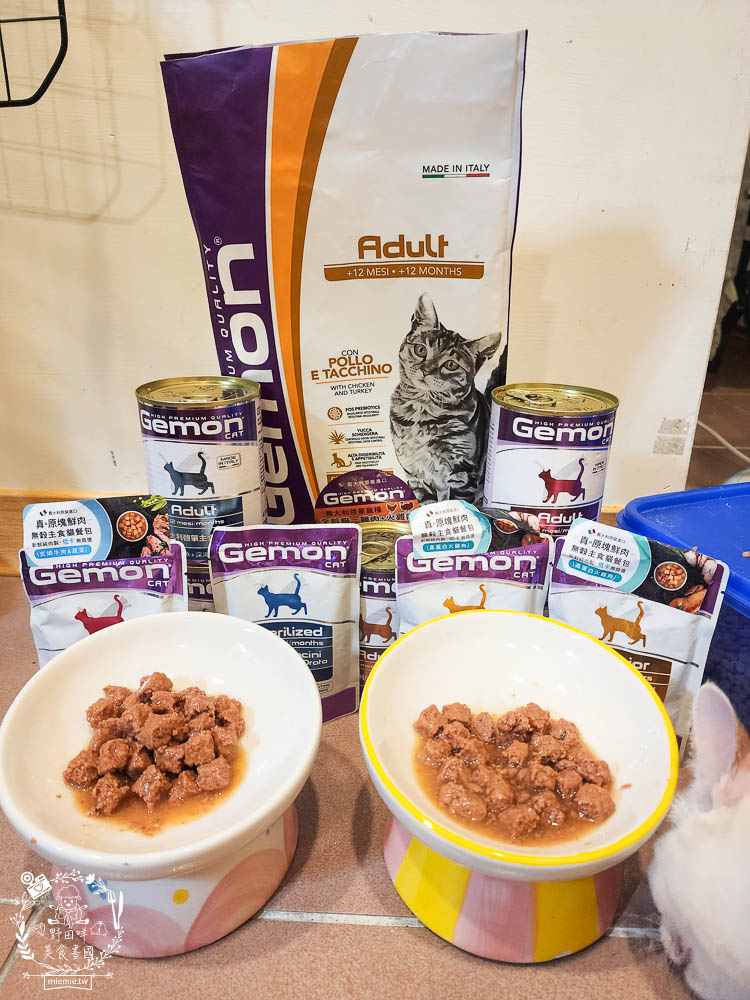 2024寵物糧推薦[品果國際義大利啟蒙寵糧低敏配方寵物飼料開箱]低塩低鎂含量有助保護腎臟功能健康!主食罐與餐包適口性很好!