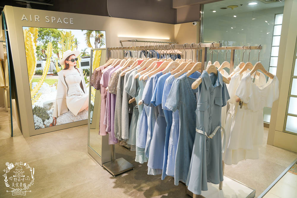 高雄大遠百媽咪我愛你母親節限量優惠!滿5000元送500元!說通關密語送保濕面膜 - 第69張圖 高雄大遠百媽咪我愛你母親節限量優惠!滿5000元送500元!說通關密語送保濕面膜