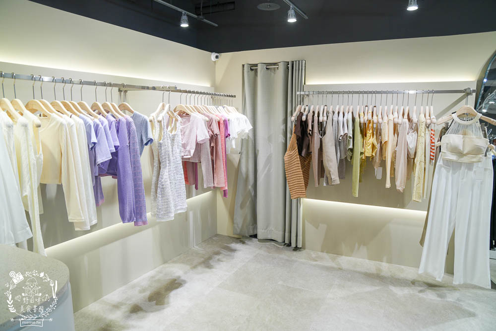 高雄大遠百媽咪我愛你母親節限量優惠!滿5000元送500元!說通關密語送保濕面膜 - 第71張圖 高雄大遠百媽咪我愛你母親節限量優惠!滿5000元送500元!說通關密語送保濕面膜