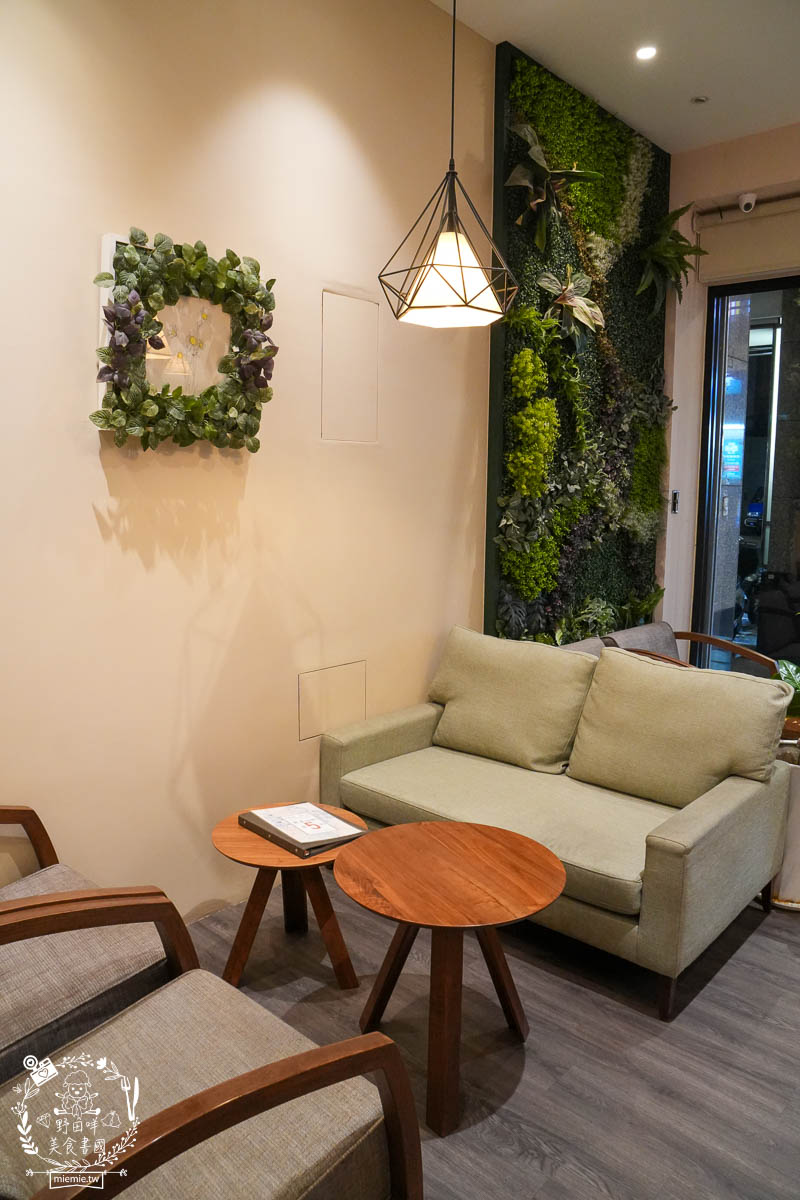 DOLORES SPA朵芮絲 Spa|使用經過認證的植物精油!SPA過程舒適又深層放鬆! - 第7張圖 DOLORES SPA朵芮絲 Spa|使用經過認證的植物精油!SPA過程舒適又深層放鬆!