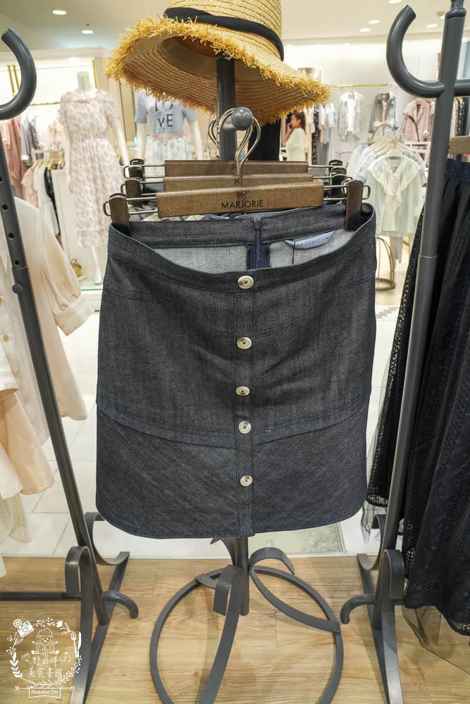 高雄大遠百媽咪我愛你母親節限量優惠!滿5000元送500元!說通關密語送保濕面膜 - 第107張圖 高雄大遠百媽咪我愛你母親節限量優惠!滿5000元送500元!說通關密語送保濕面膜