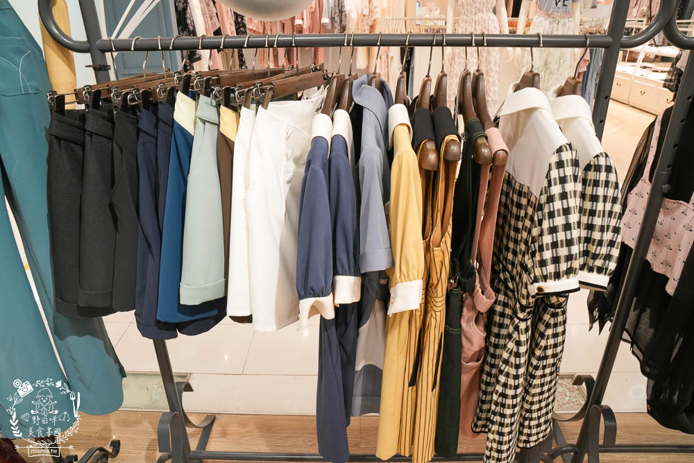 高雄大遠百媽咪我愛你母親節限量優惠!滿5000元送500元!說通關密語送保濕面膜 - 第103張圖 高雄大遠百媽咪我愛你母親節限量優惠!滿5000元送500元!說通關密語送保濕面膜