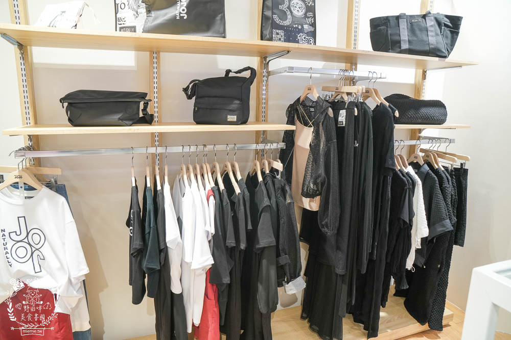 高雄大遠百媽咪我愛你母親節限量優惠!滿5000元送500元!說通關密語送保濕面膜 - 第81張圖 高雄大遠百媽咪我愛你母親節限量優惠!滿5000元送500元!說通關密語送保濕面膜