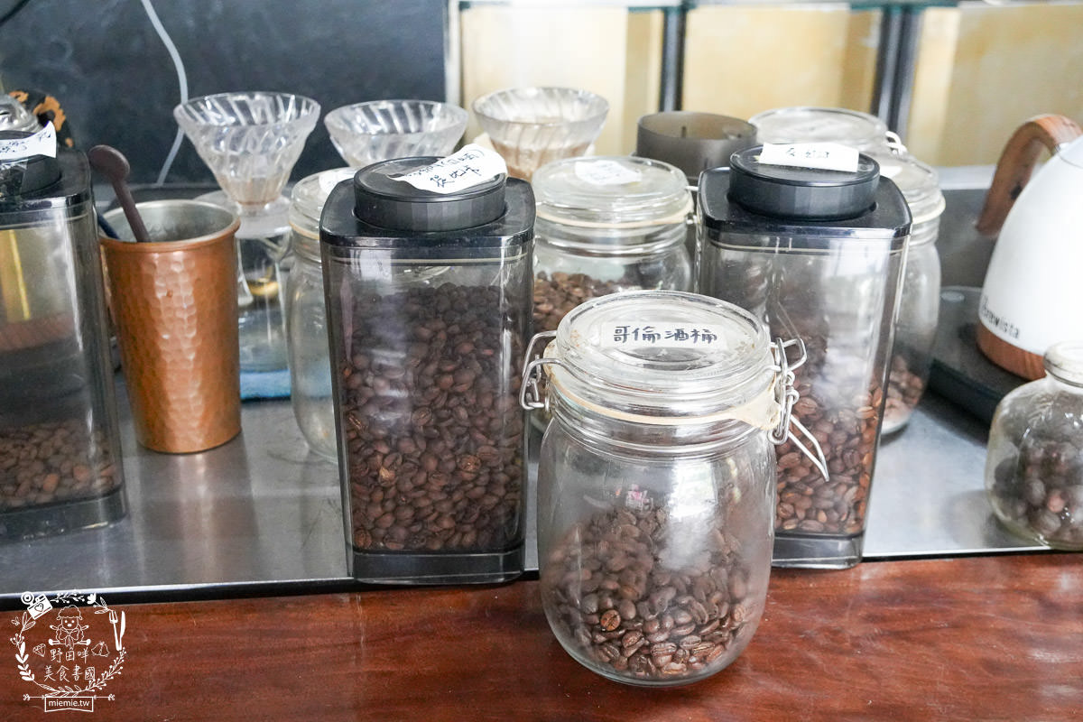 茂林咖啡廳推薦[一山沐咖啡屋]老闆2019得過國際咖啡杯測大師賽國際總決賽的冠軍！愛玉跟司康人氣必點！