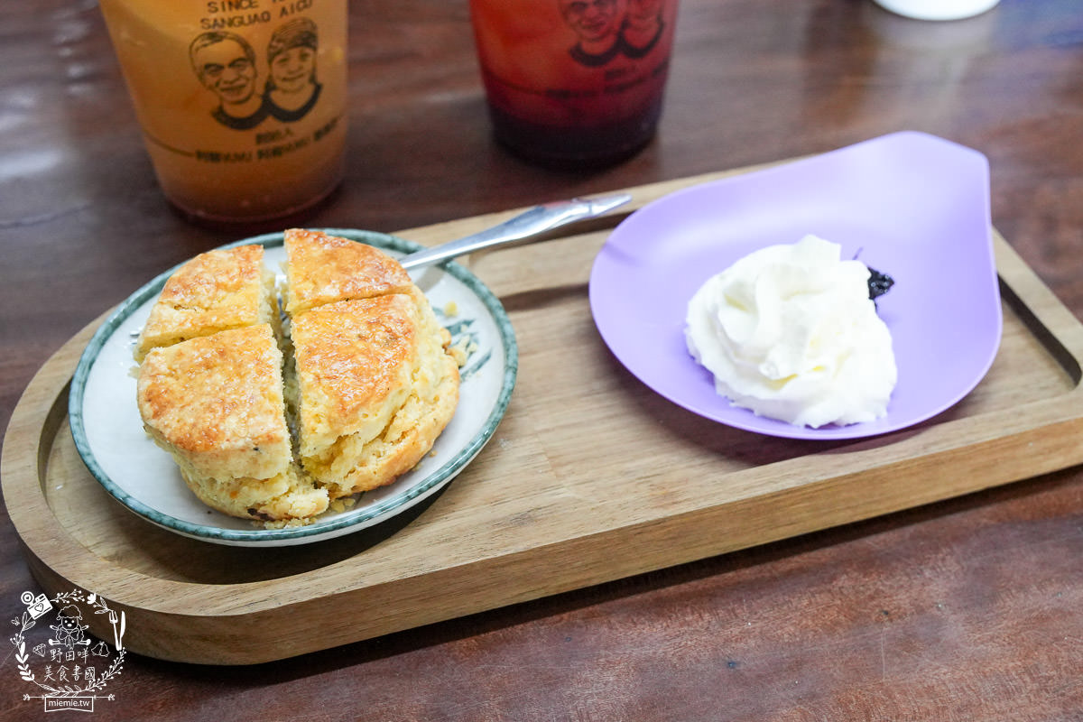 茂林咖啡廳推薦[一山沐咖啡屋]老闆2019得過國際咖啡杯測大師賽國際總決賽的冠軍！愛玉跟司康人氣必點！