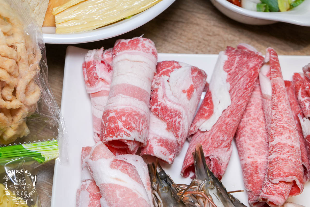 一番鍋物吃到飽|CP值超高又精緻美味的高雄火鍋吃到飽!600元居然可以吃到花蟹跟龍膽石斑?