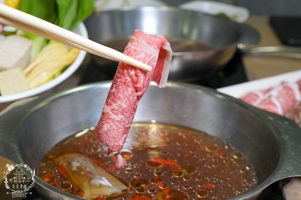 一番鍋物吃到飽|CP值超高又精緻美味的高雄火鍋吃到飽!600元居然可以吃到花蟹跟龍膽石斑?