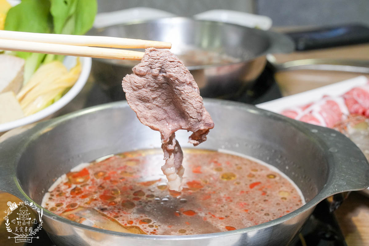 一番鍋物吃到飽|CP值超高又精緻美味的高雄火鍋吃到飽!600元居然可以吃到花蟹跟龍膽石斑?