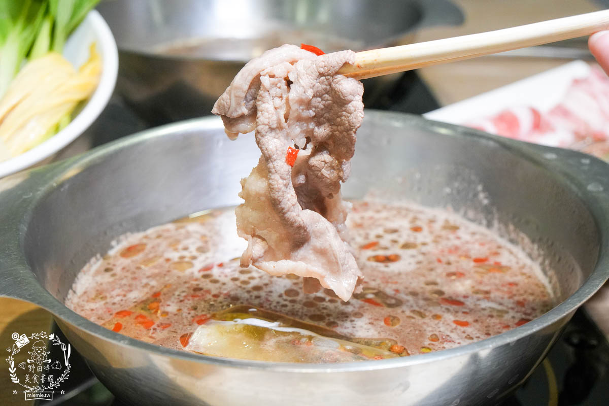 一番鍋物吃到飽|CP值超高又精緻美味的高雄火鍋吃到飽!600元居然可以吃到花蟹跟龍膽石斑?