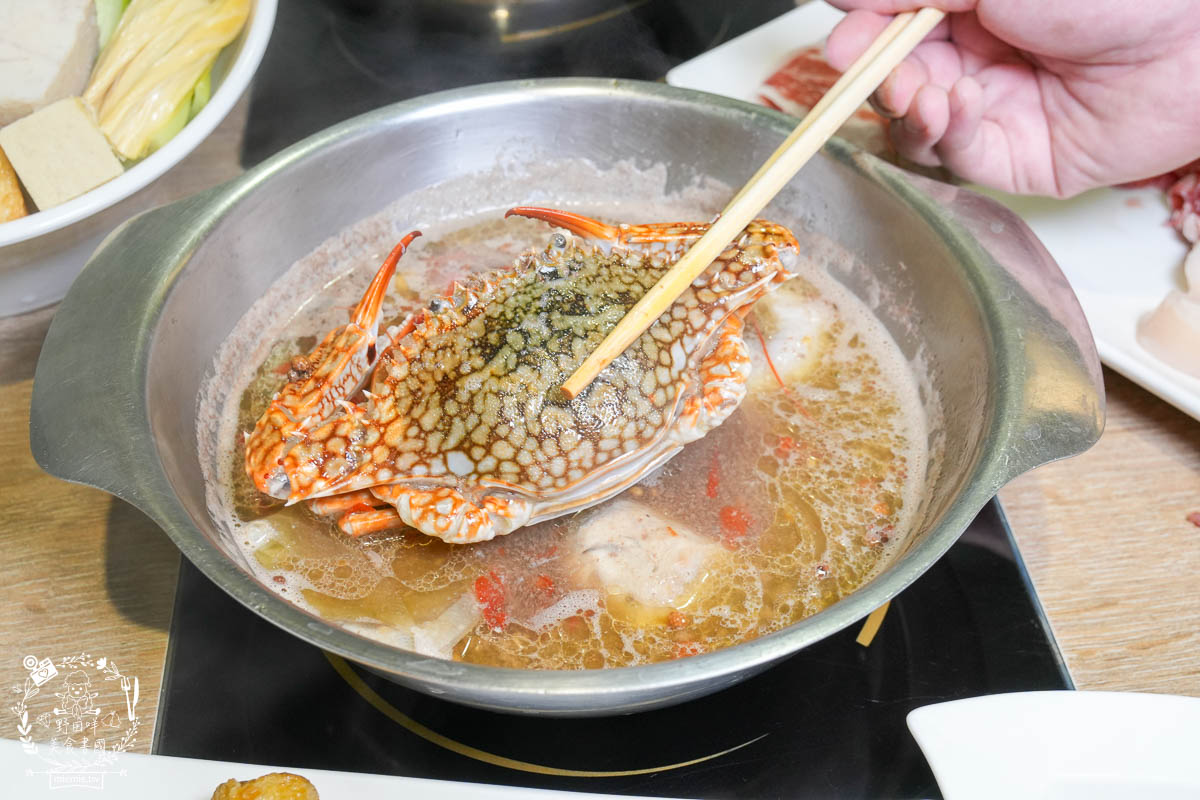 一番鍋物吃到飽|CP值超高又精緻美味的高雄火鍋吃到飽!600元居然可以吃到花蟹跟龍膽石斑?
