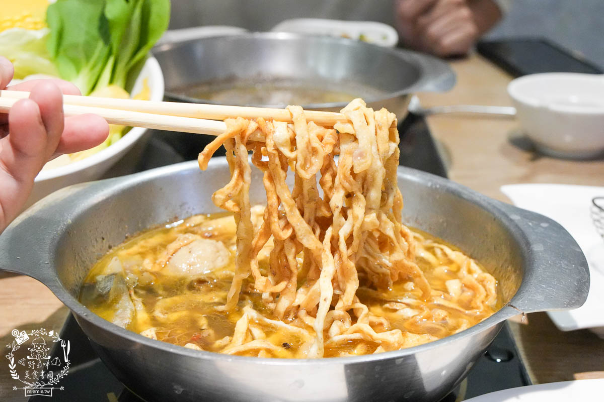 一番鍋物吃到飽|CP值超高又精緻美味的高雄火鍋吃到飽!600元居然可以吃到花蟹跟龍膽石斑?