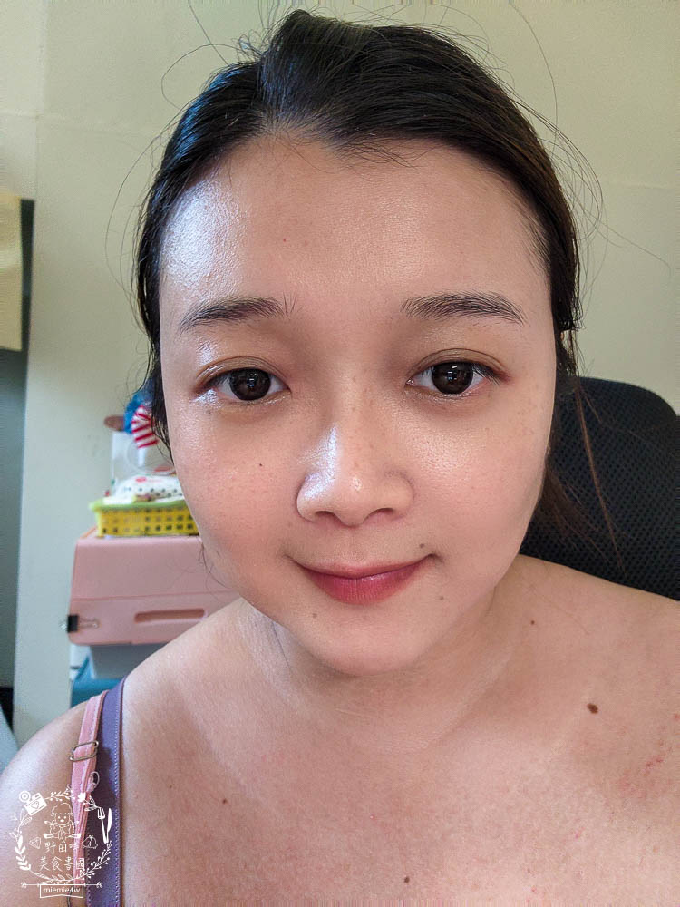 專櫃粉底液評比!油性肌膚超適合的控油持妝粉底液!炎炎夏日不脫妝的專櫃粉底液推薦!