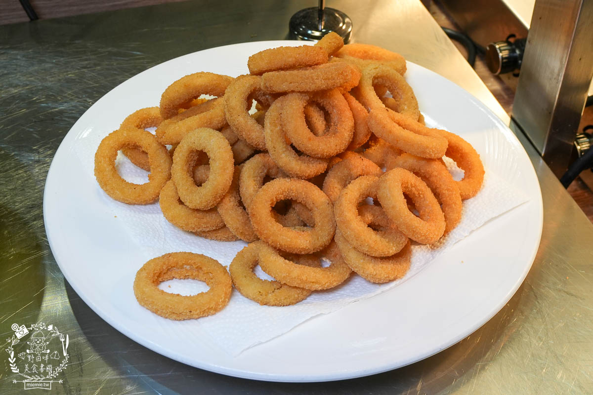 孫東寶plus館 小港崇文店|最低250元起披薩+炸物+滷肉咖哩+飲料冰淇淋超強自助吧吃到飽