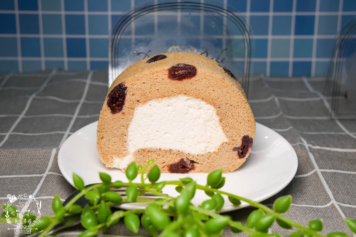 鳳山甜點推薦|巧匠的餐車|高雄隱藏版每天限量的低糖生乳捲!居然品質超好的日本歐牧純生鮮奶油?