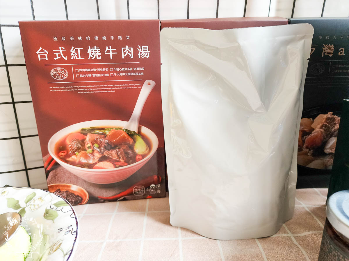 [深海CHEN調理包]鳳山超人氣肉燥飯與雞肉飯在家就能品嚐？還有料超豐富的牛肉湯與肉骨茶？