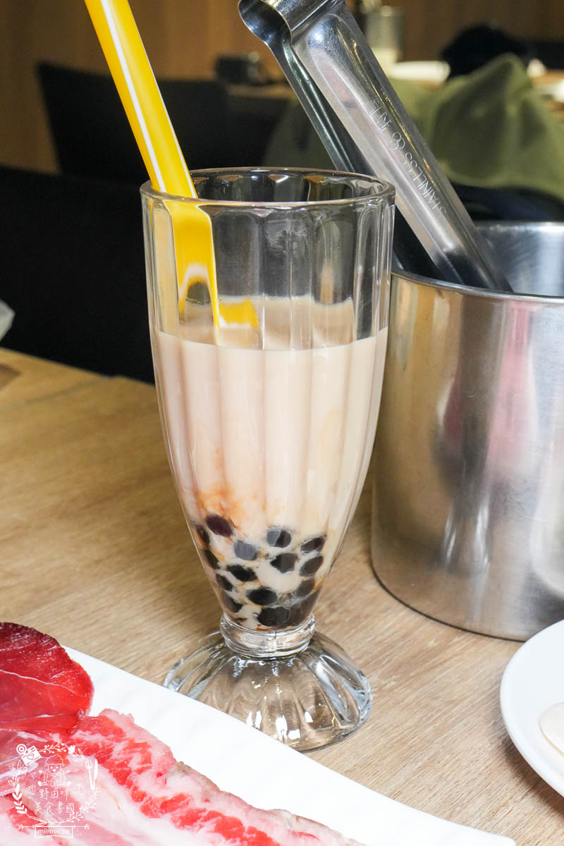 小琉球美食推薦[燒肉王燒烤吃到飽]600元就能吃到超澎湃海鮮!超過60種選項可以爽爽吃到飽!