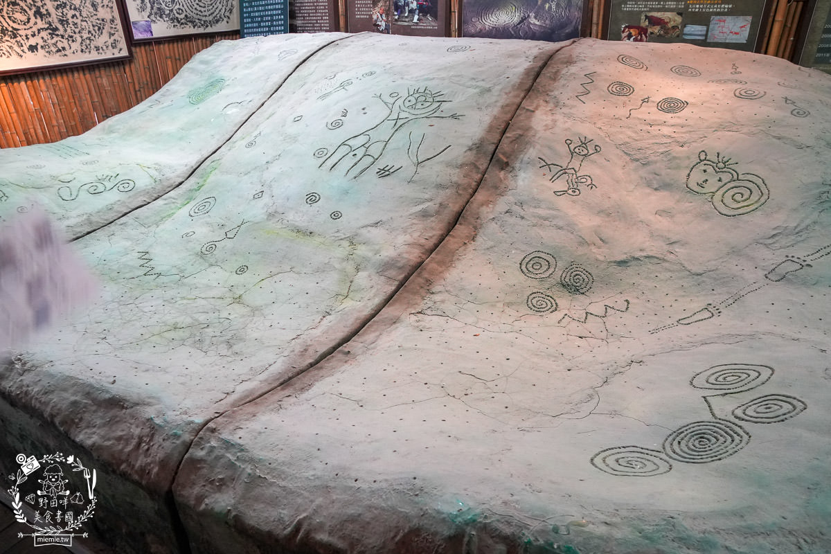 茂林景點推薦[萬山部落人文歷史]全台獨一無二的岩雕遺存！健康的減糖餅乾超好吃！