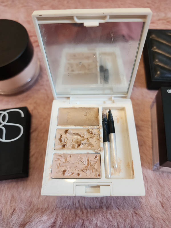 遮瑕盤推薦評比!超多款人氣遮瑕盤推薦!MAC 植春秀 AM不關燈 J/X 鄭瑄茉 PONY ADDICTION 魔法之星