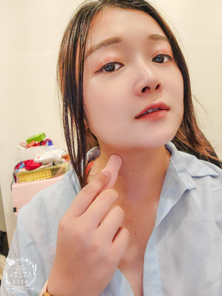 KAHI撫紋萬用棒兼保濕棒|金高銀推薦韓國1秒售出5支的小粉棒!全身上下都能使用的萬用棒!!!