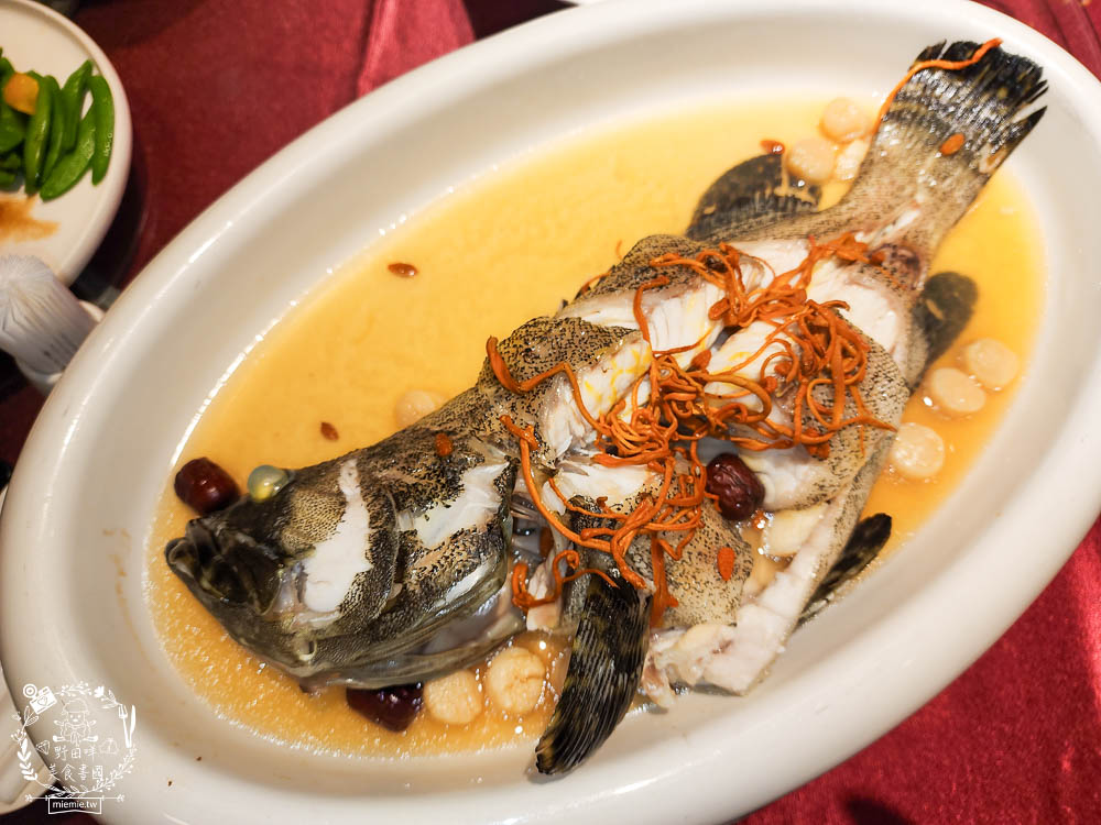 高雄老新台菜中式無菜單料理推薦|奢華高貴的懷舊裝潢超精緻!無菜單料理霸氣且銷魂! - 第32張圖 高雄老新台菜中式無菜單料理推薦|奢華高貴的懷舊裝潢超精緻!無菜單料理霸氣且銷魂!