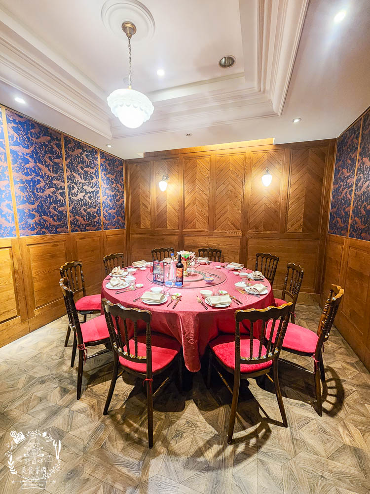 高雄老新台菜中式無菜單料理推薦|奢華高貴的懷舊裝潢超精緻!無菜單料理霸氣且銷魂! - 第12張圖 高雄老新台菜中式無菜單料理推薦|奢華高貴的懷舊裝潢超精緻!無菜單料理霸氣且銷魂!